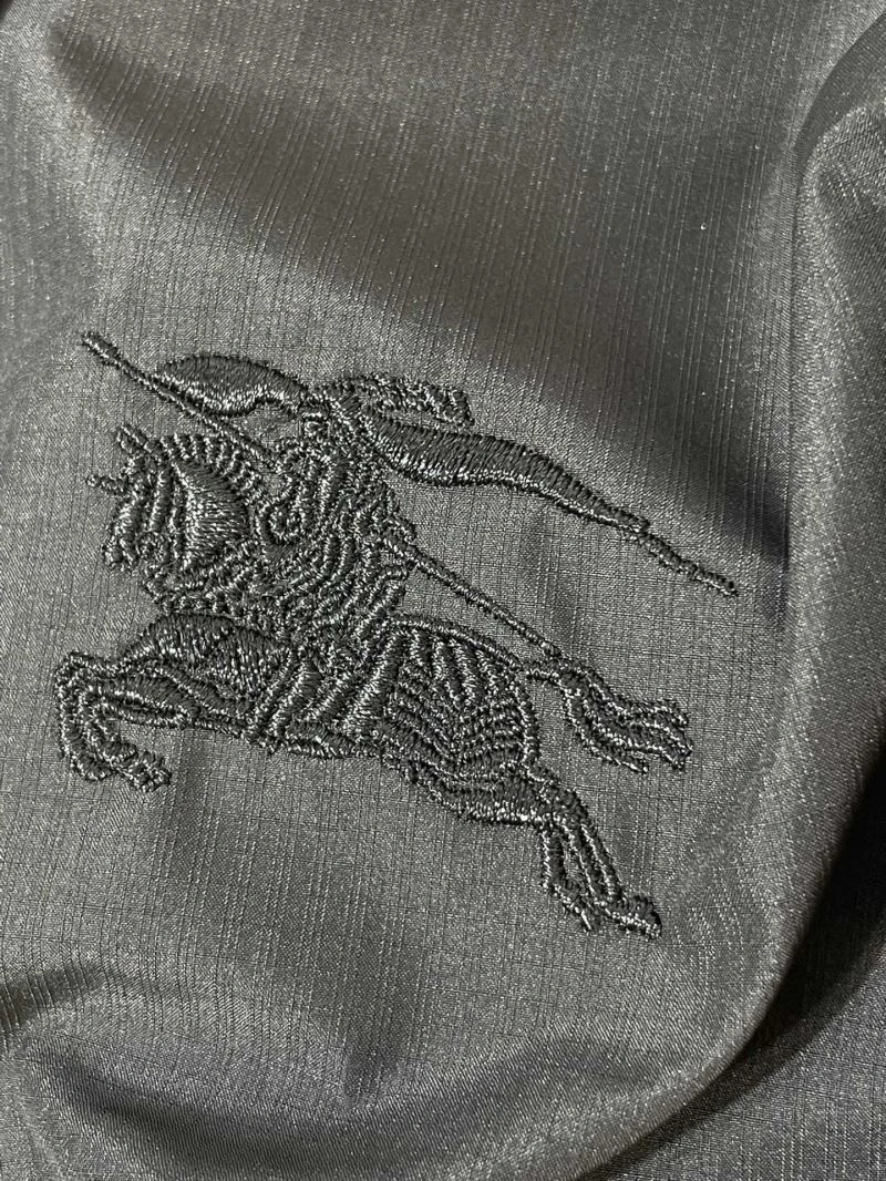 Neat Burberry Outwear 100199