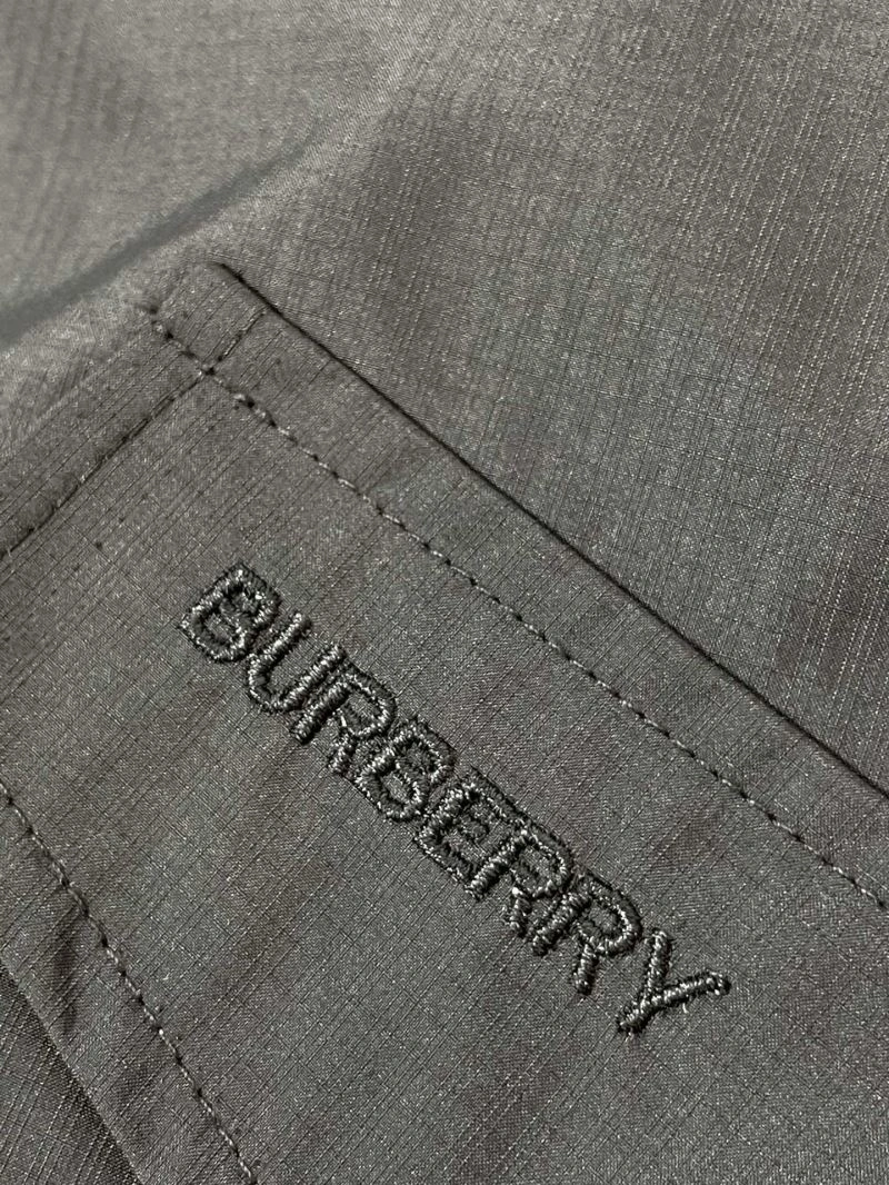 Neat Burberry Outwear 100199