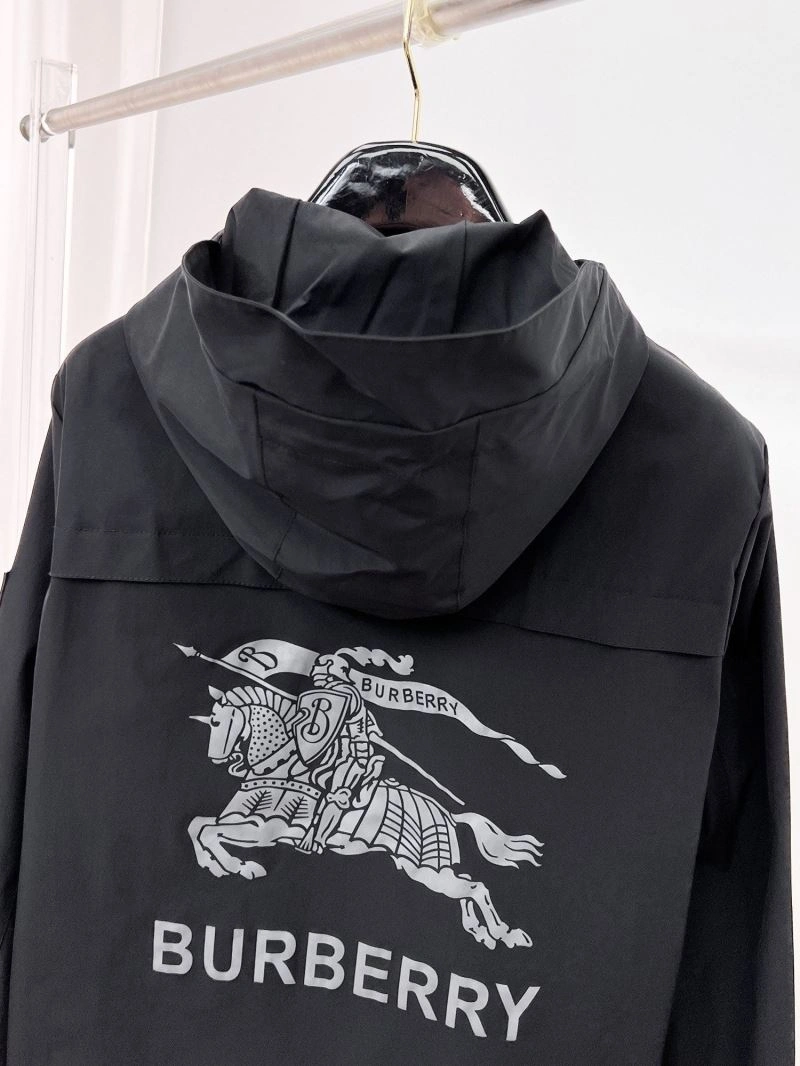 FlexibleFit Burberry Outwear 100202