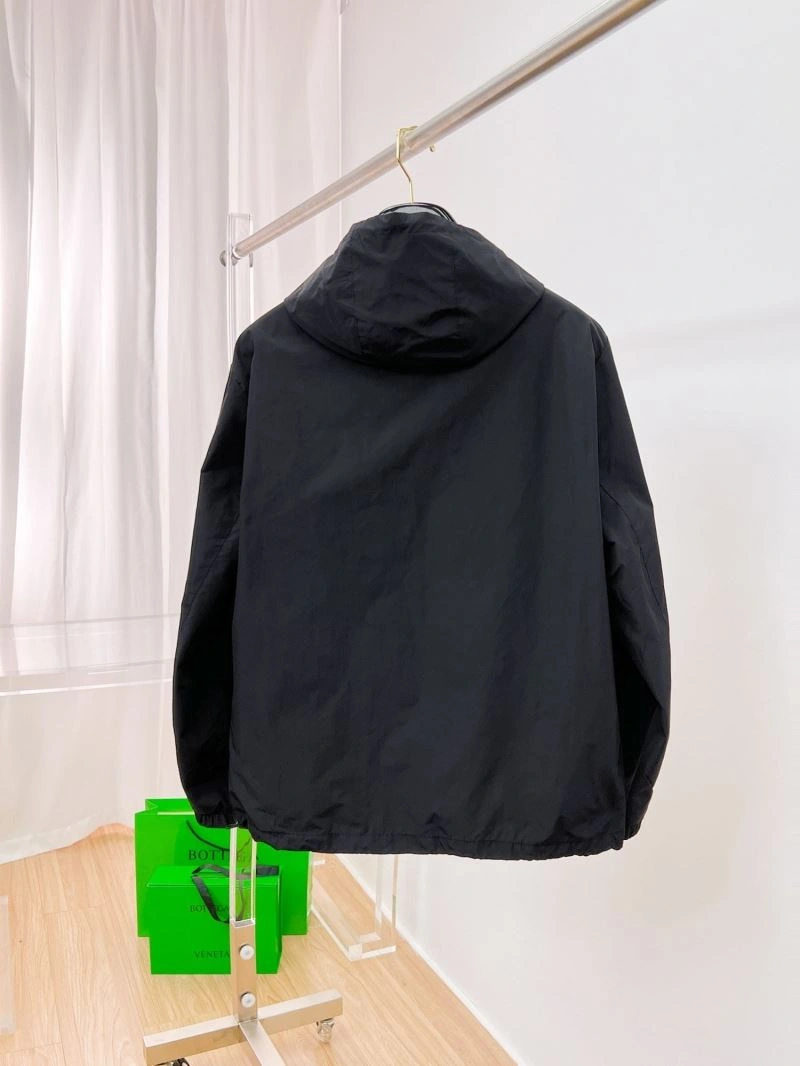 TravelReady Burberry Outwear 100191