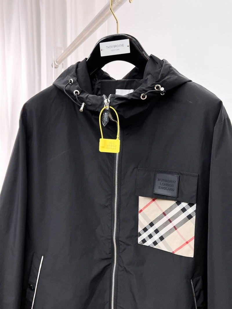 TravelReady Burberry Outwear 100191
