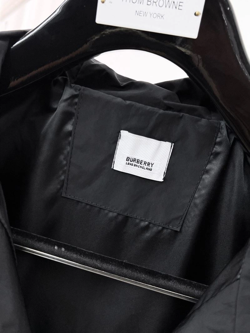 TravelReady Burberry Outwear 100191