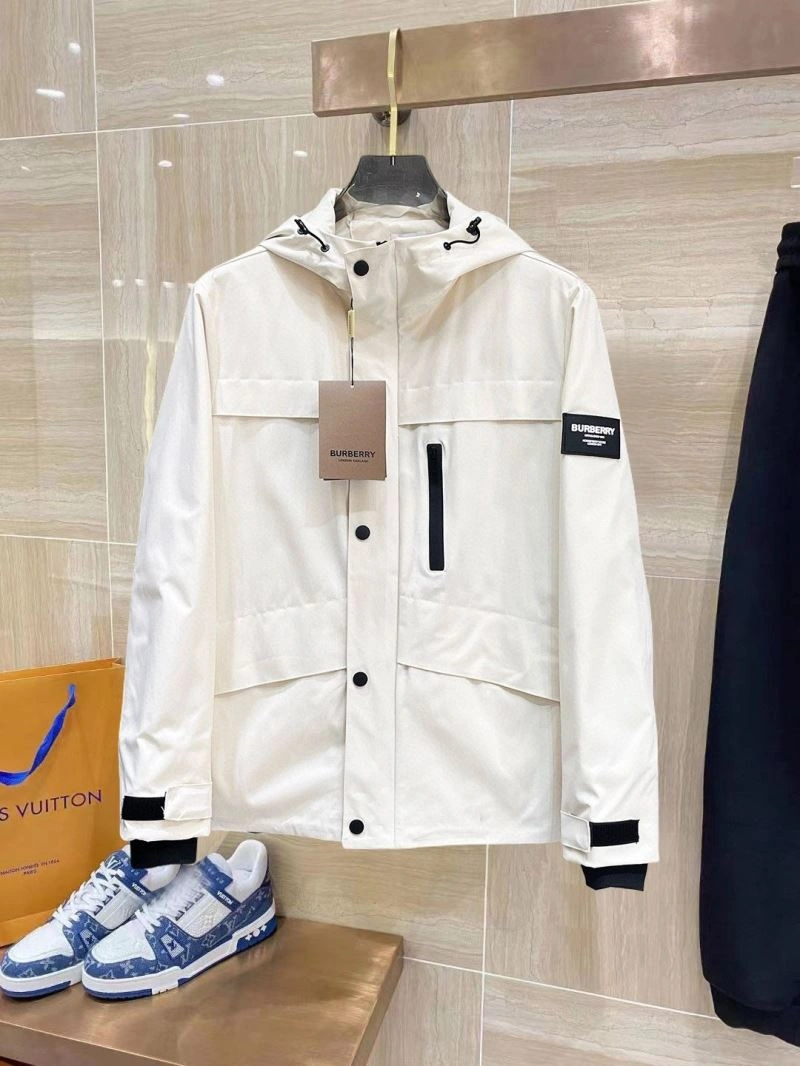 Burberry Outwear Durable 100188