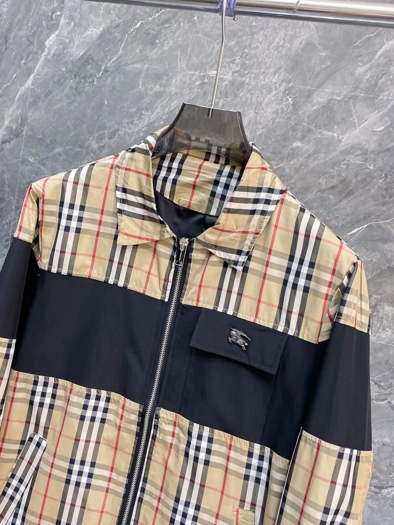 Burberry Outwear ComfortFit 100189