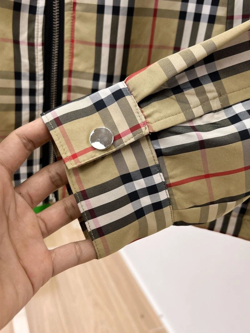 Burberry Outwear Thermal 100187