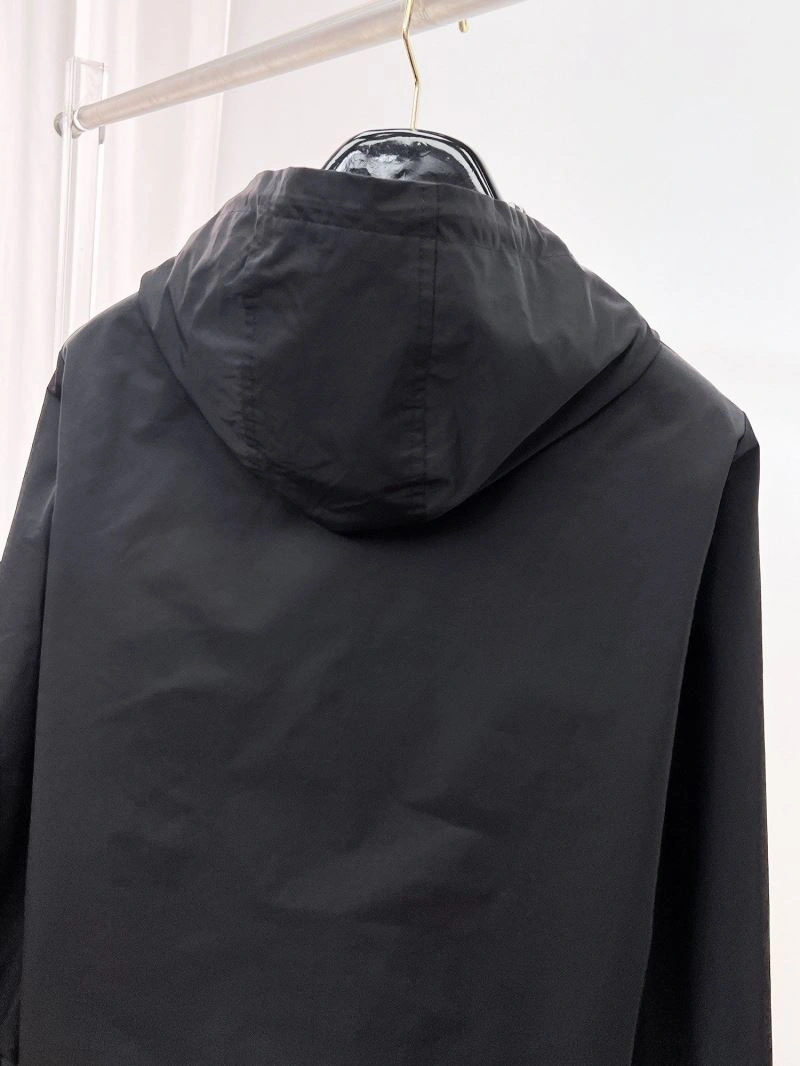 Burberry Outwear Stretchable 100181