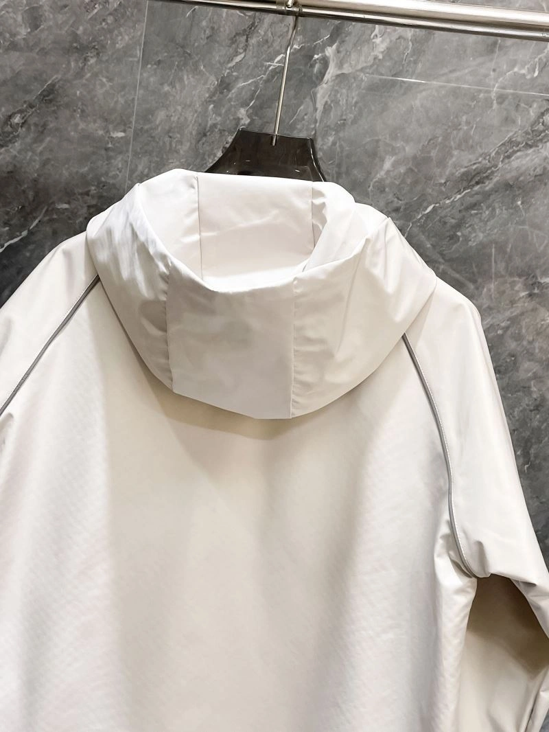 Burberry Outwear TravelReady 100179