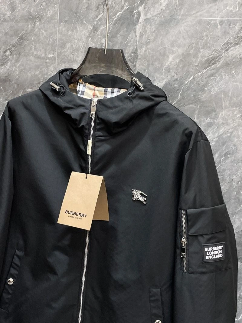 Seasonal Burberry Outwear 100174