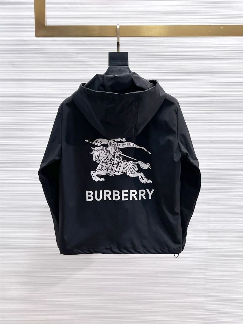 Burberry Outwear Breathable 100172