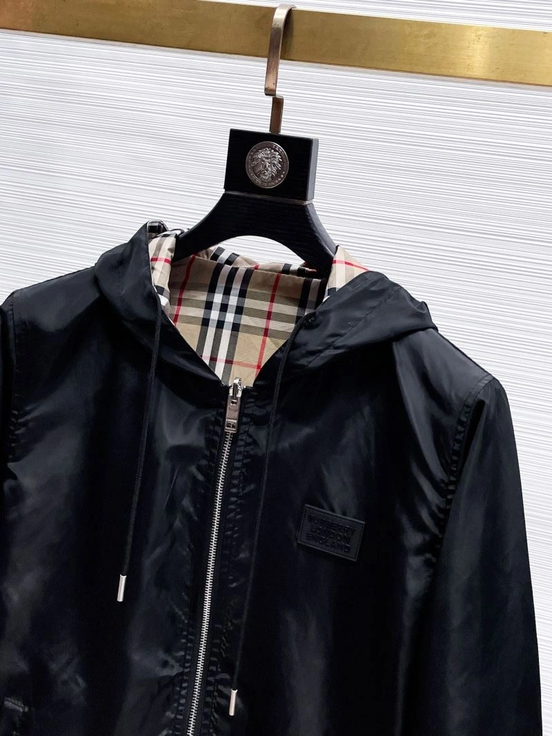 Burberry Outwear Classic 100248