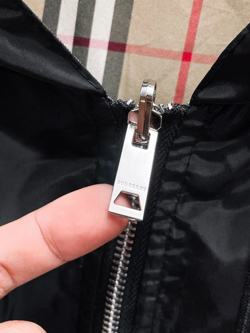Burberry Outwear Classic 100248