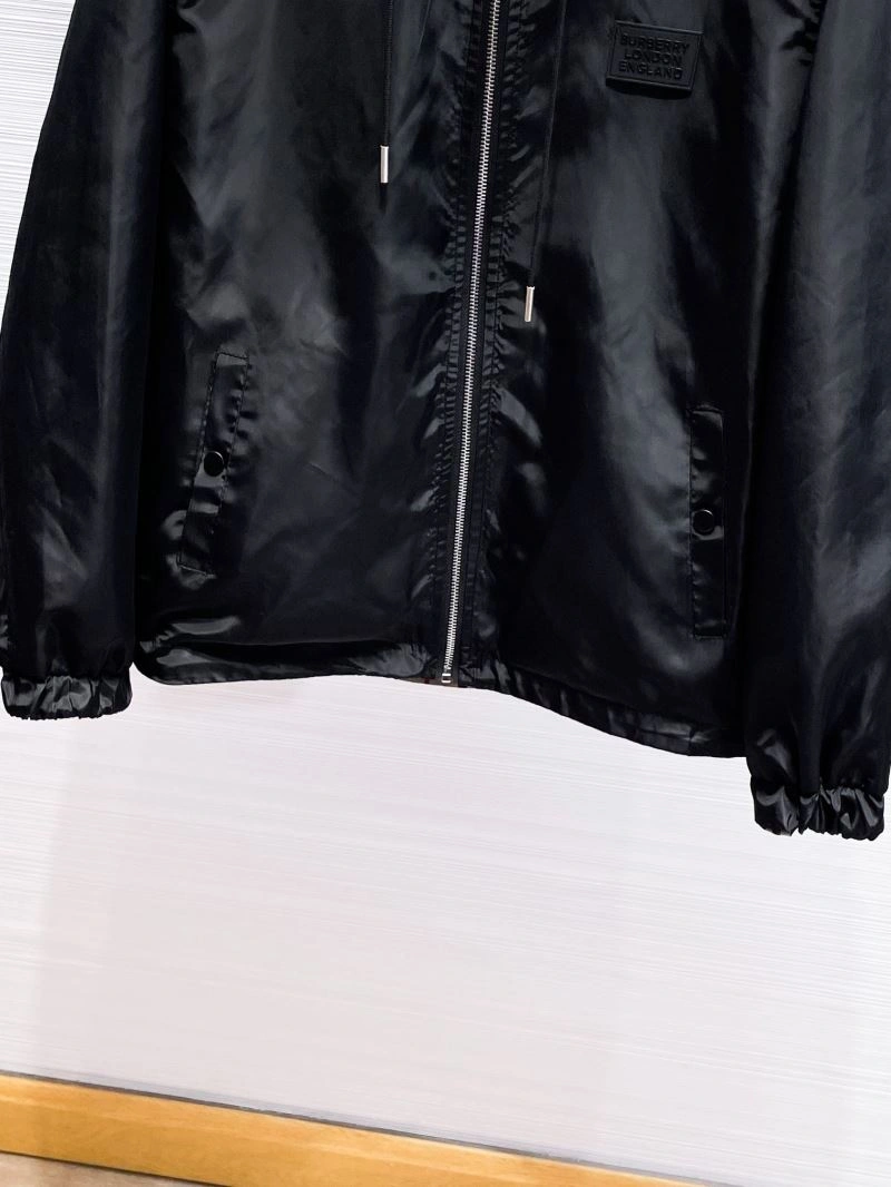 Burberry Outwear Classic 100248