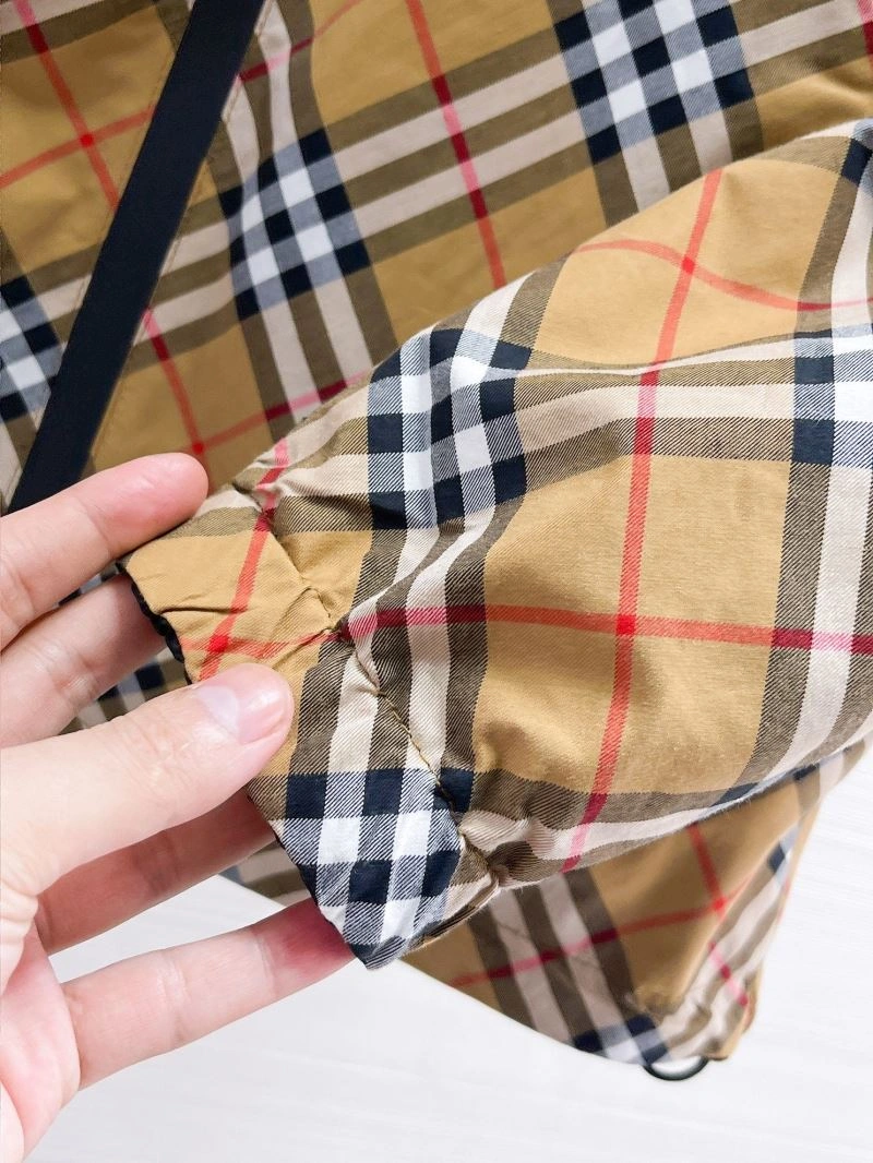Burberry Outwear Unisex 100182