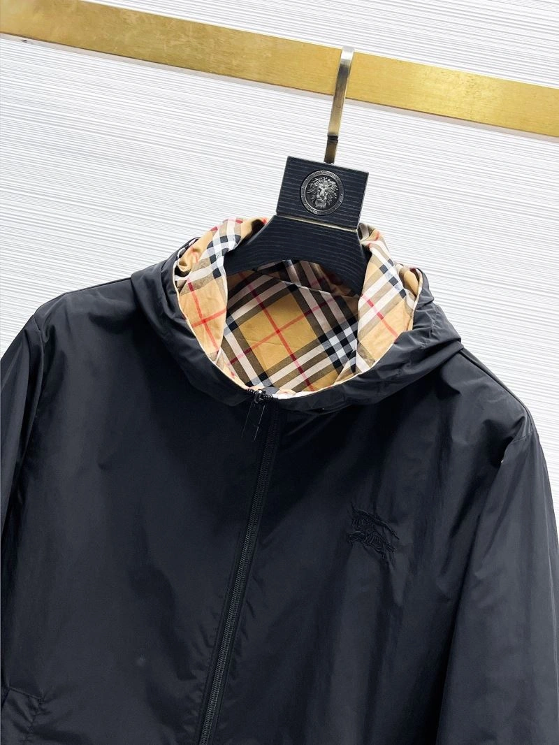 Burberry Outwear Unisex 100182
