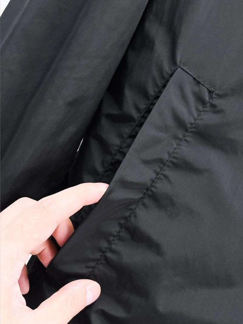 Burberry Outwear Unisex 100182