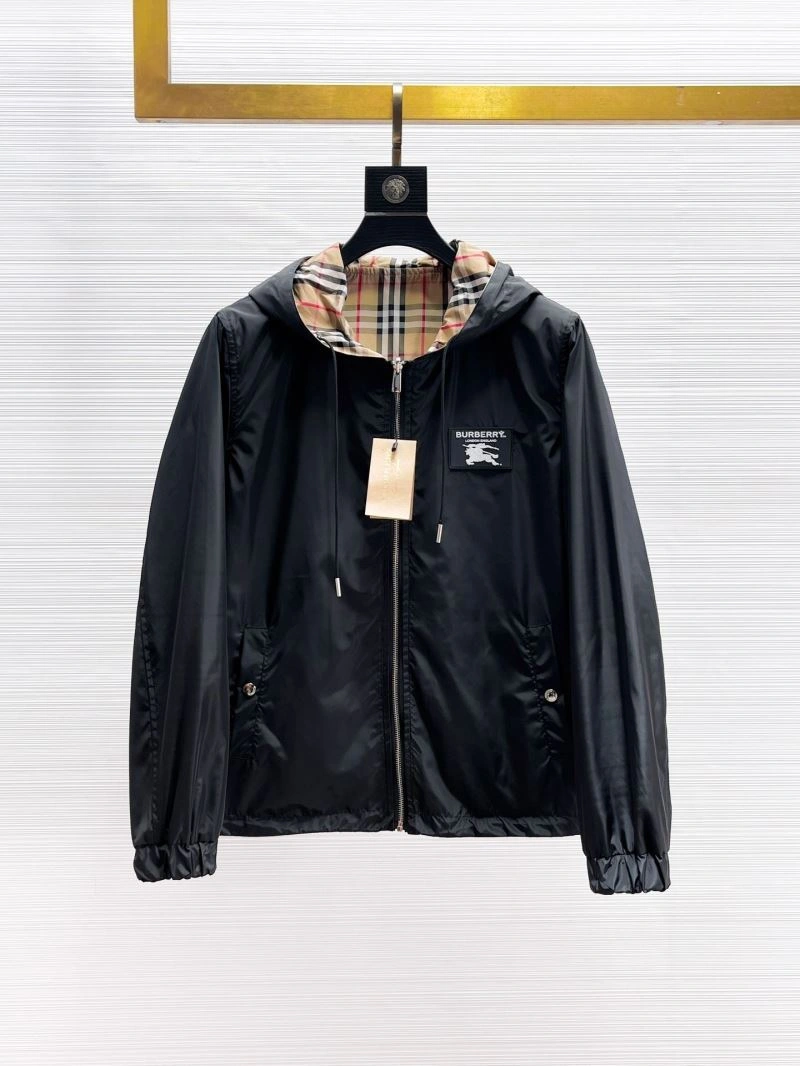 Burberry Outwear Breathable 100158
