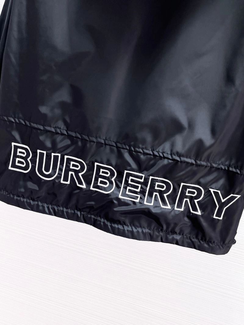 Burberry Outwear Breathable 100158