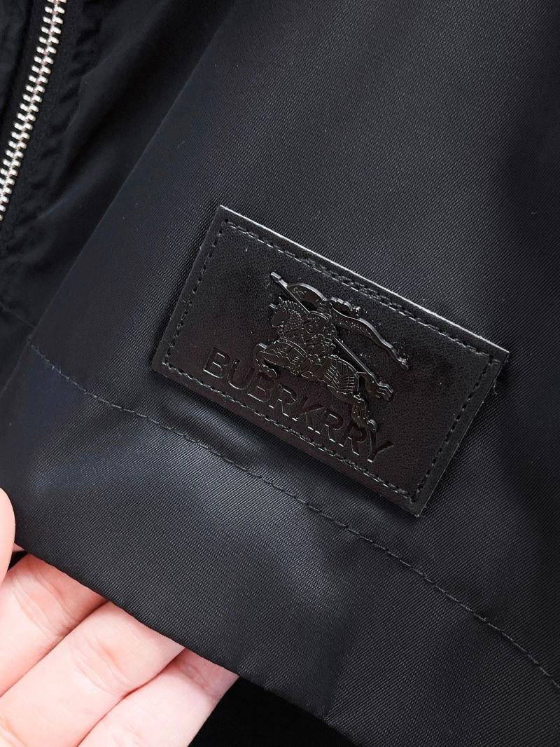 Burberry Outwear Unisex 100162