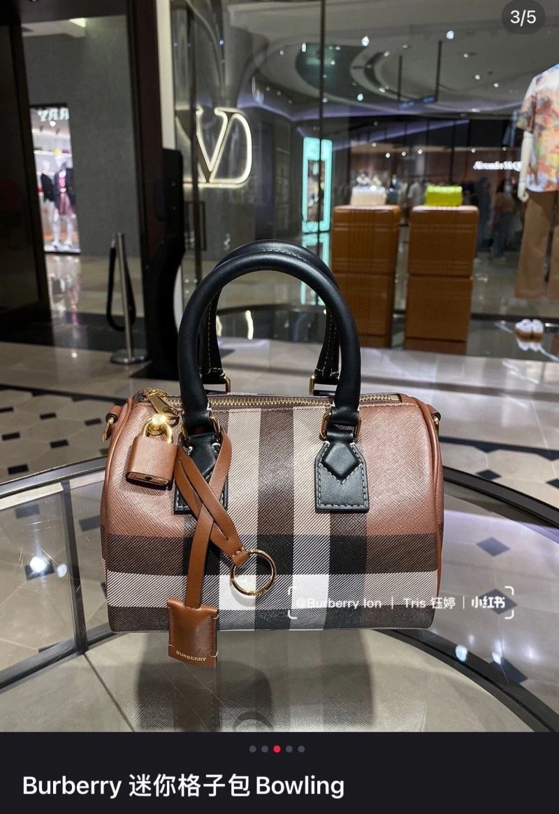 Burberry Pillow Bags Practical 64673