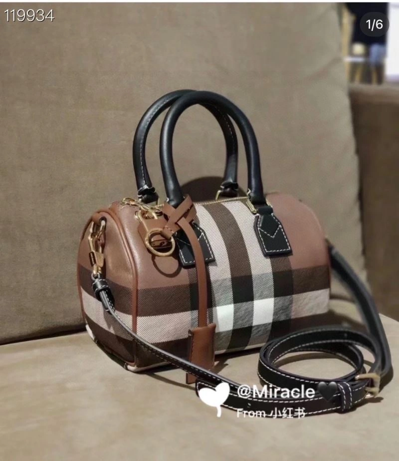 Burberry Pillow Bags Practical 64673