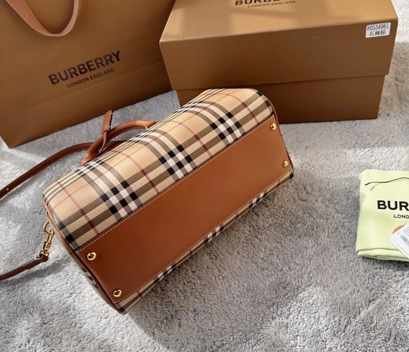 FashionForward Burberry Pillow Bags 51738