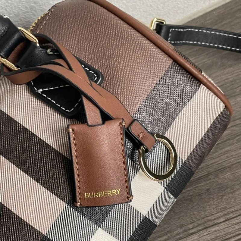 Burberry Pillow Bags Snug 38107