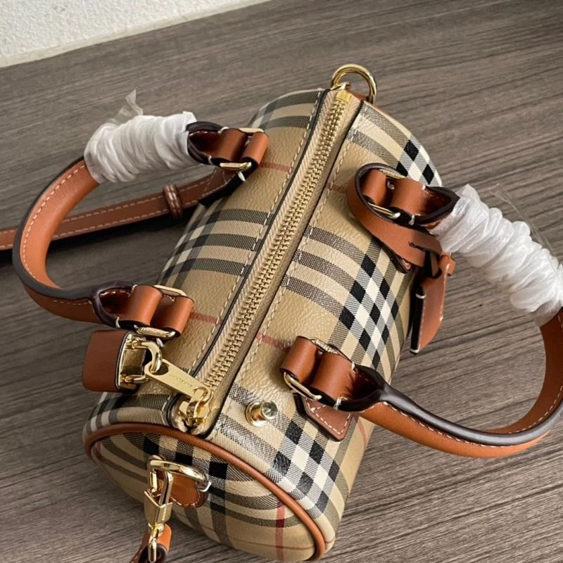 Burberry Pillow Bags AllSeason 38104