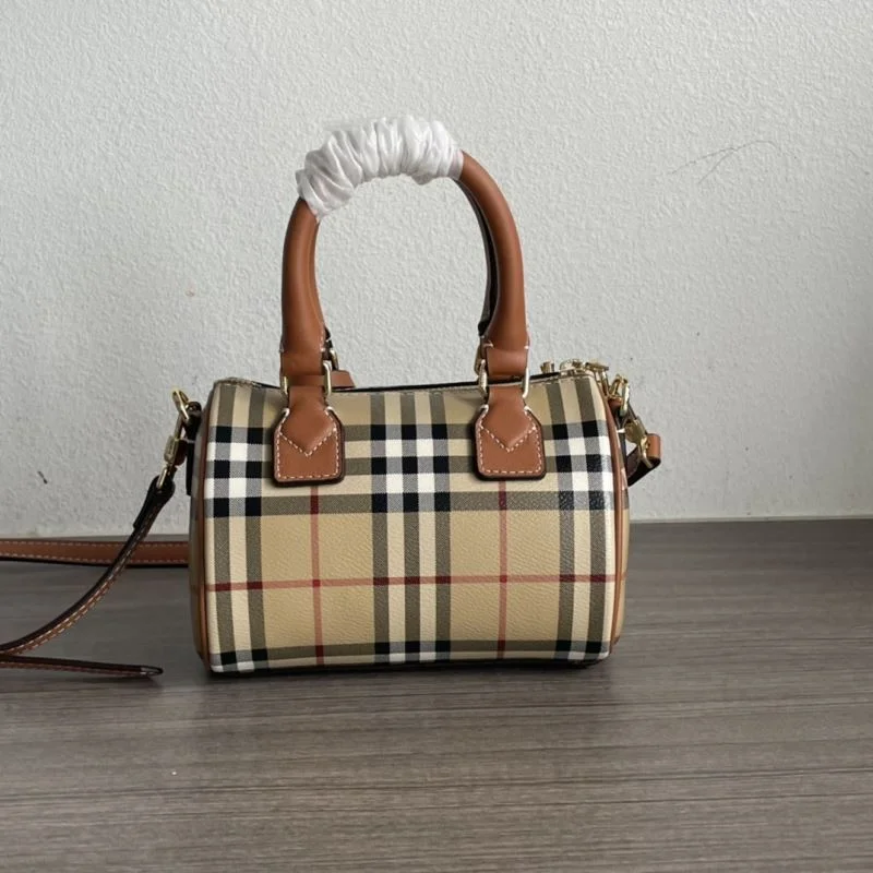 Burberry Pillow Bags AllSeason 38104