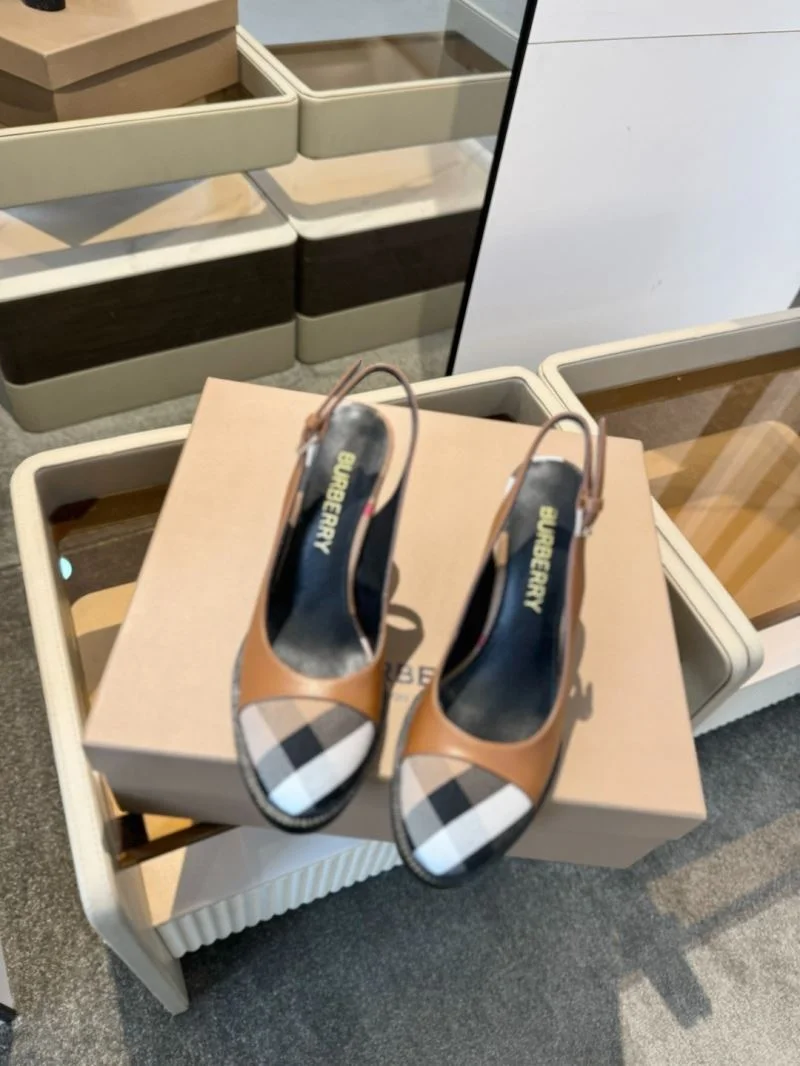 Burberry Sandals ComfortFit 17109