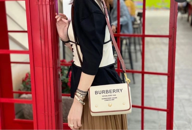 Comfortable Burberry Satchel Bags 64560
