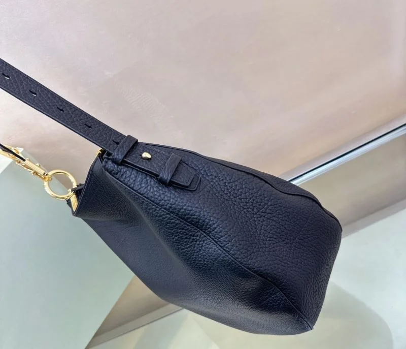 Sporty Burberry Satchel Bags 51727