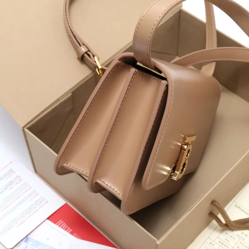Burberry Satchel Bags Neat 51730