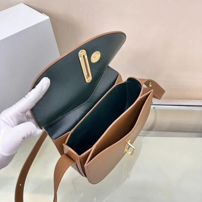 Sporty Burberry Satchel Bags 51717
