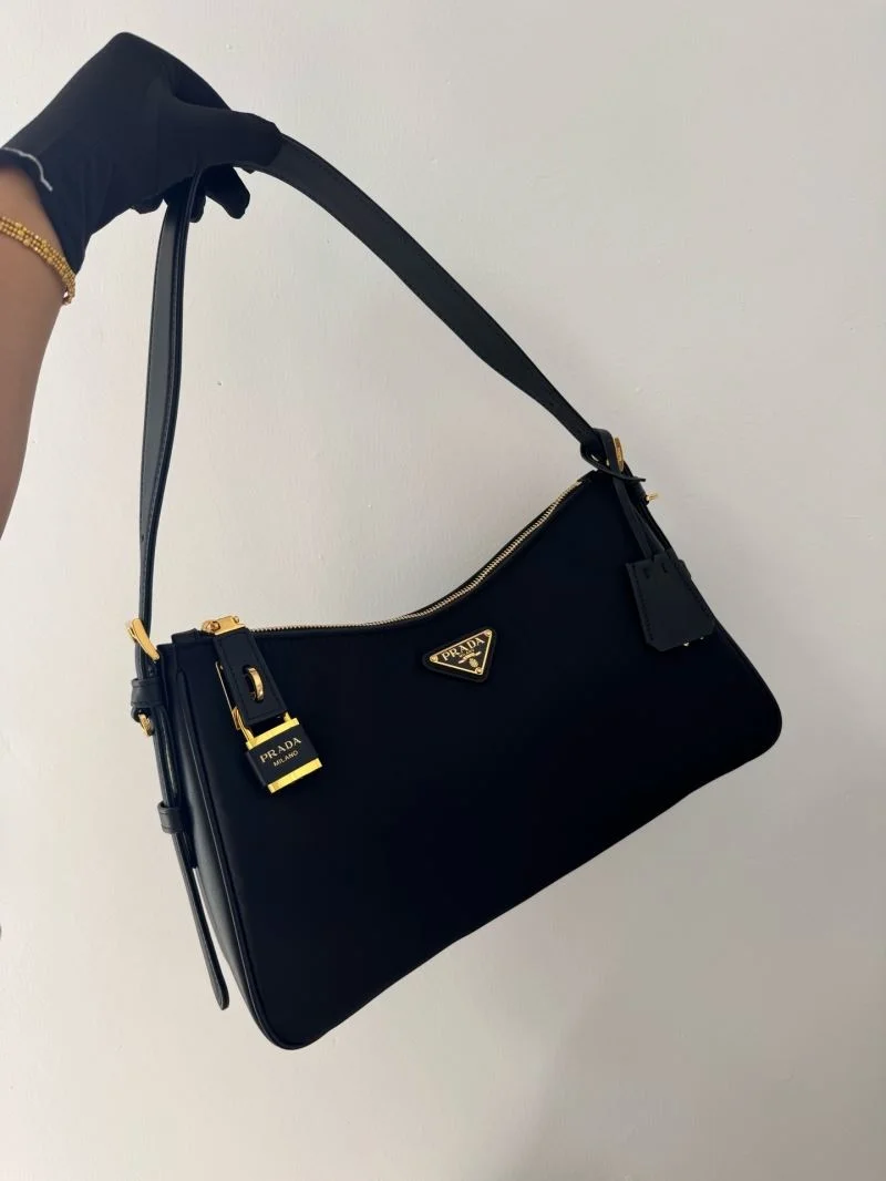 Burberry Satchel Bags Unisex 51704