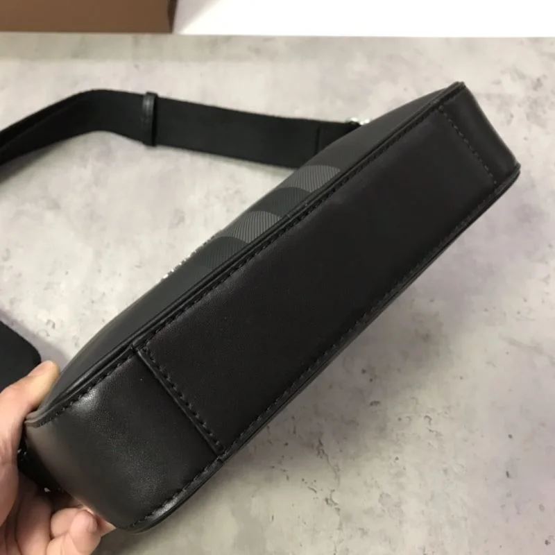 Burberry Satchel Bags Breathable 51702