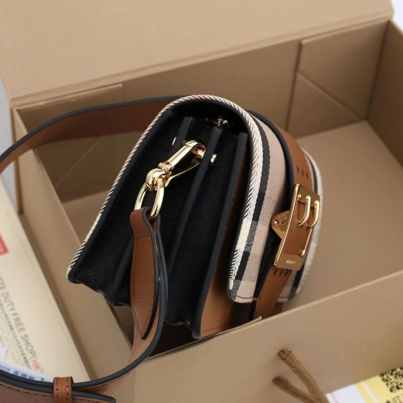 Sleek Burberry Satchel Bags 51700