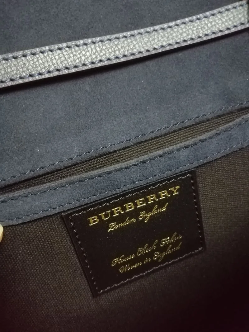 Chic Burberry Satchel Bags 51691