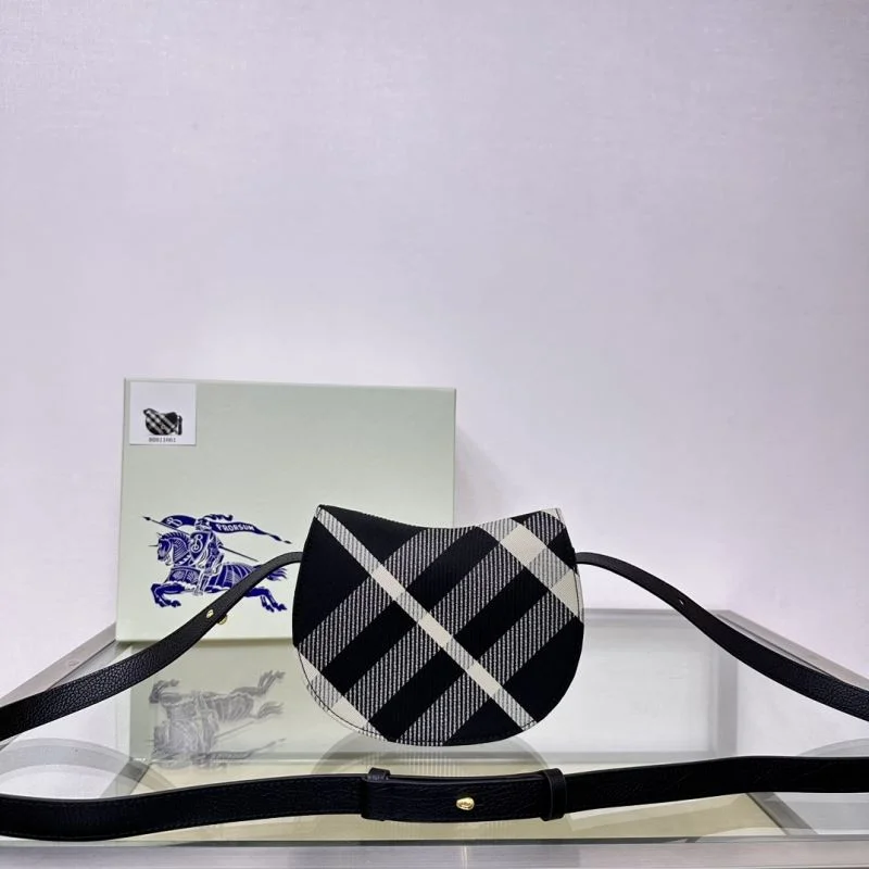 Sporty Burberry Satchel Bags 38112