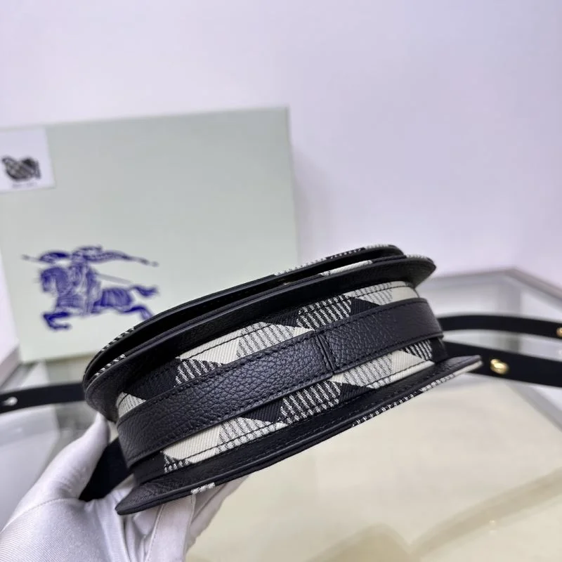 Sporty Burberry Satchel Bags 38112