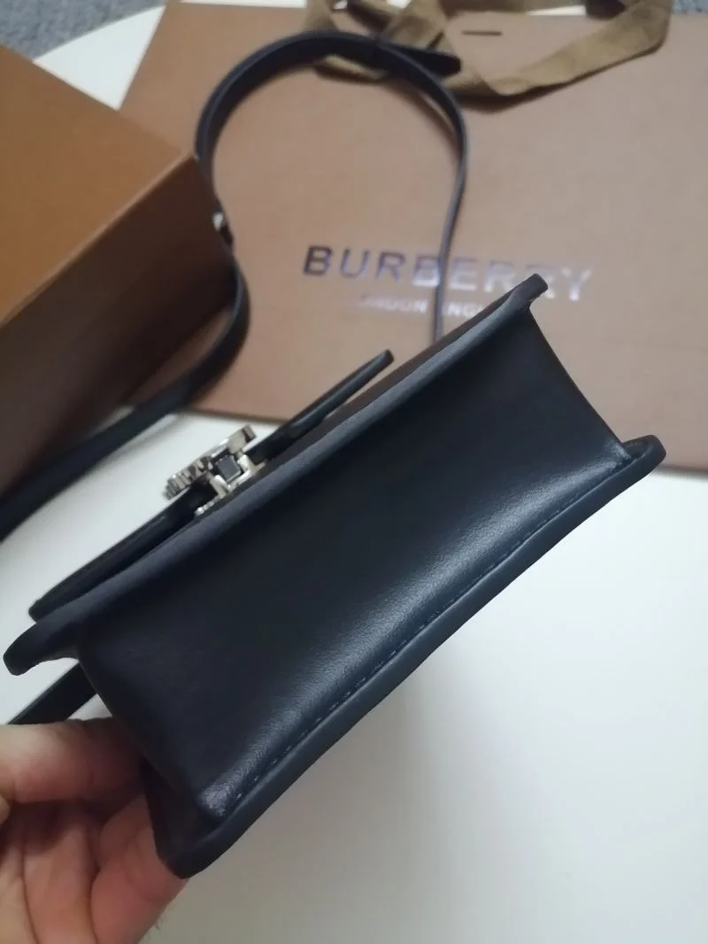 Burberry Satchel Bags Stylish 38094