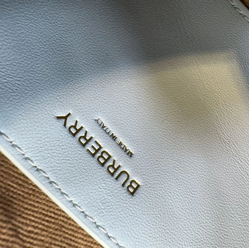 Burberry Satchel Bags Versatile 38085