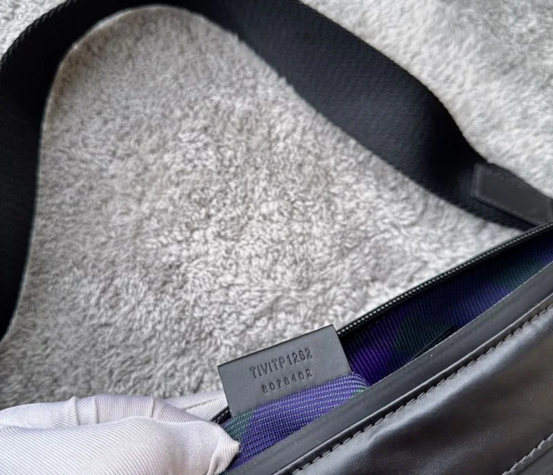 Burberry Satchel Bags Vibrant 38061