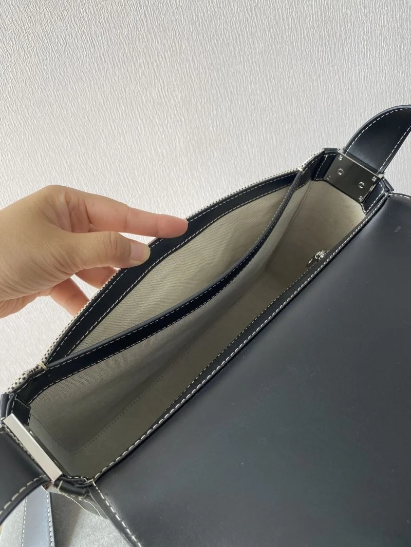 Burberry Satchel Bags WaterResistant 38058