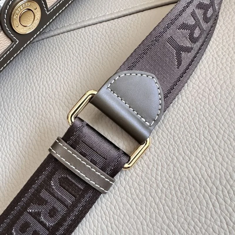 Burberry Satchel Bags Modern 38039