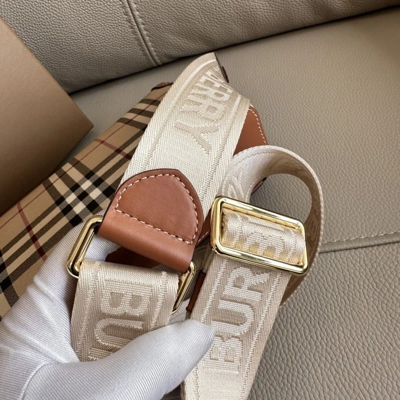 Thermal Burberry Satchel Bags 38025