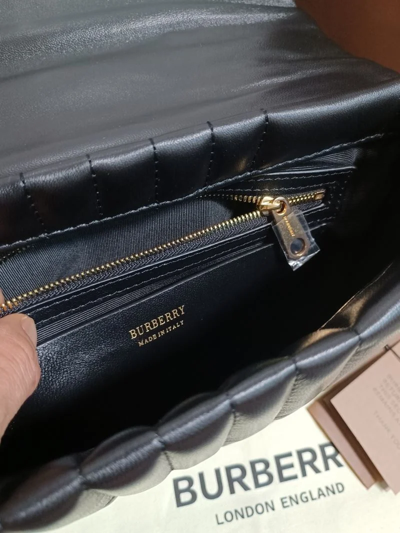 Sleek Burberry Satchel Bags 38033