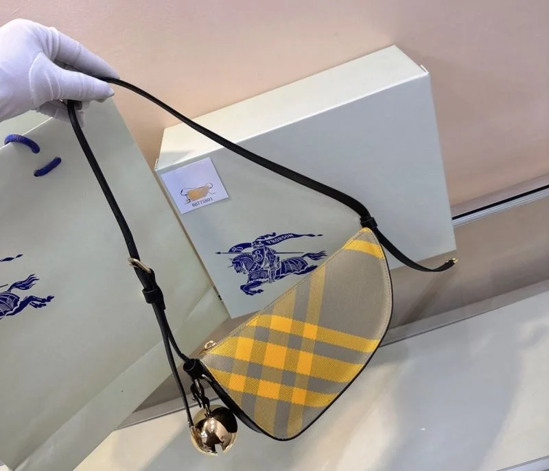 Bold Burberry Satchel Bags 38007