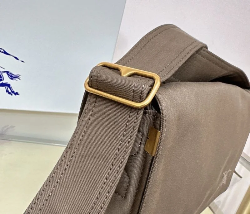 Burberry Satchel Bags Functional 37999