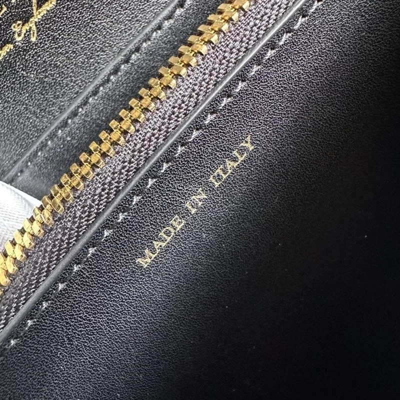 Snug Burberry Satchel Bags 37973