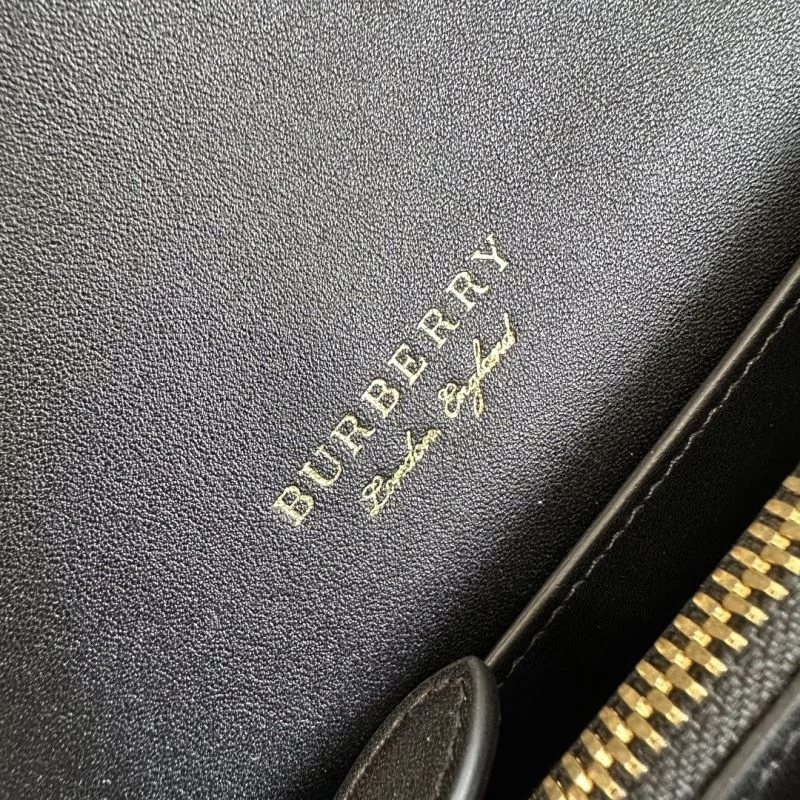 Burberry Satchel Bags Popular 37978